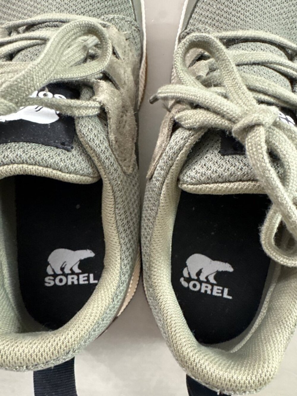 Sorel Women's Lace-Up Sneakers Size 6.5 Green Mesh Athletic Shoes Rubber Soles - Picture 3 of 5